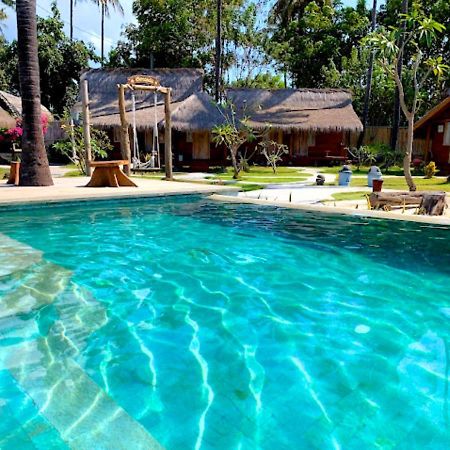 Beranda Ecolodge กิลิไอร์ ภายนอก รูปภาพ