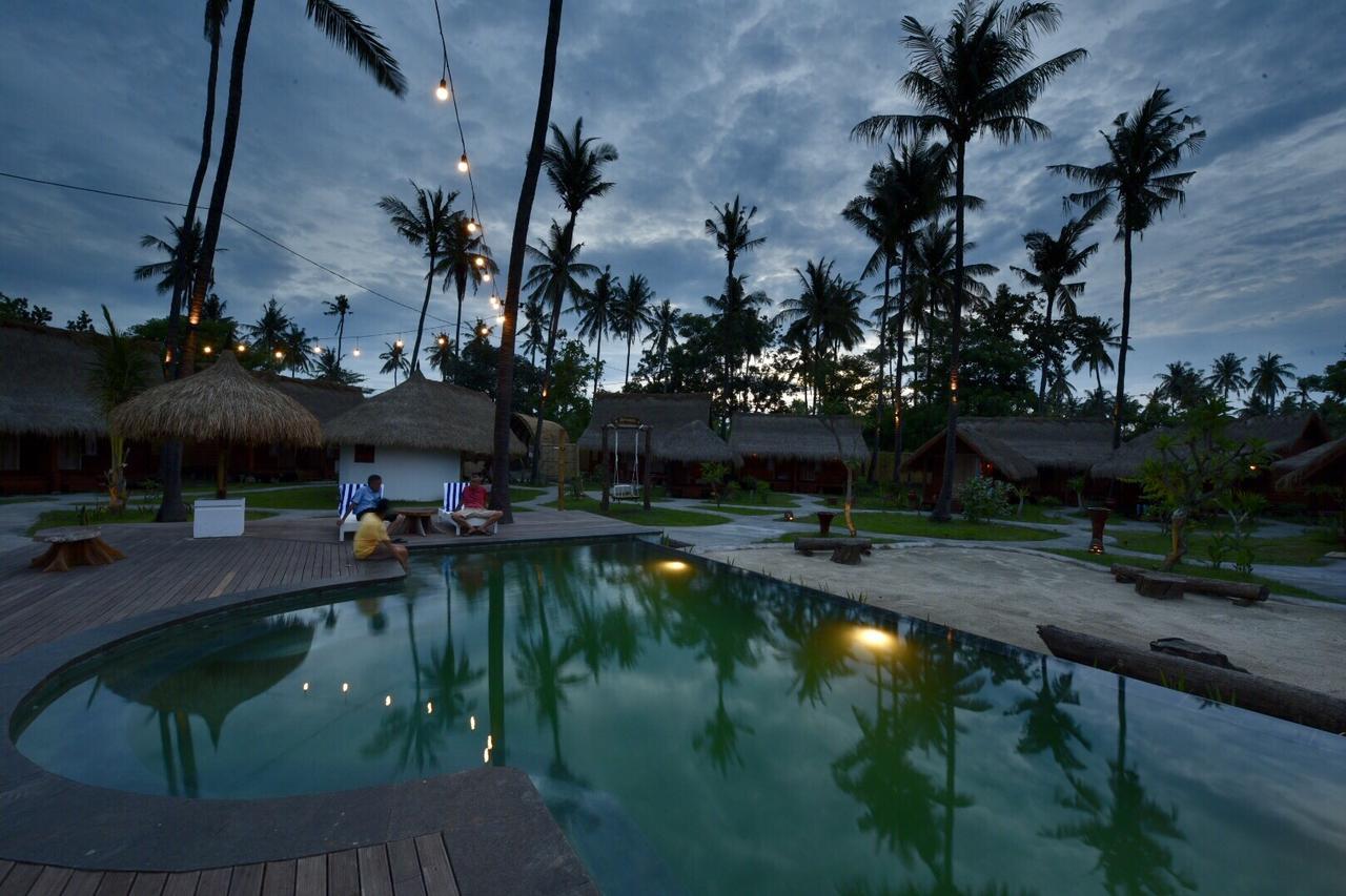Beranda Ecolodge กิลิไอร์ ภายนอก รูปภาพ