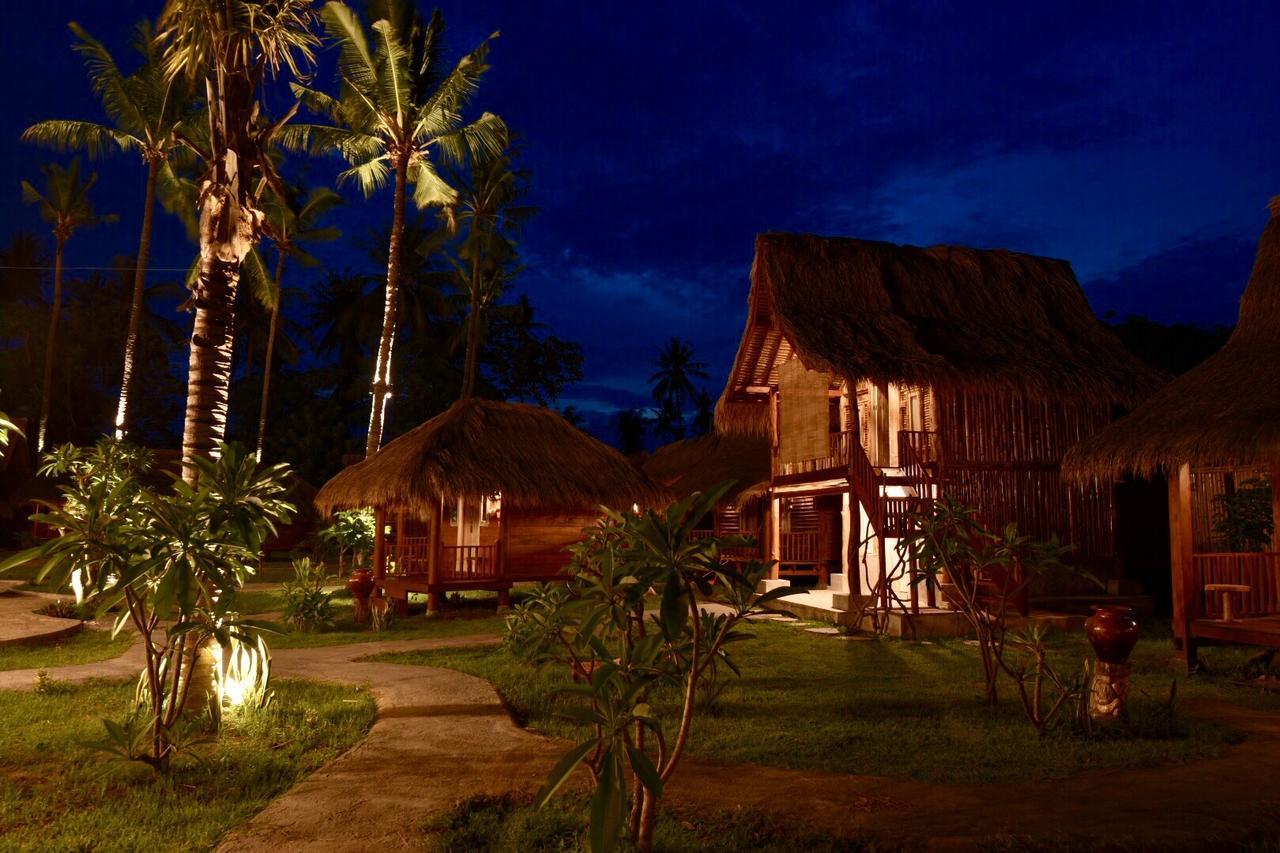 Beranda Ecolodge กิลิไอร์ ภายนอก รูปภาพ