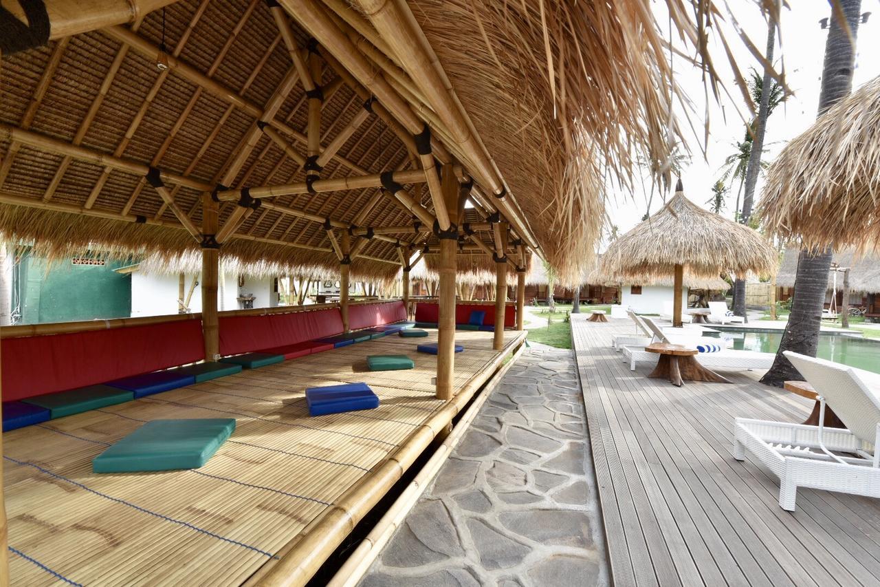 Beranda Ecolodge กิลิไอร์ ภายนอก รูปภาพ