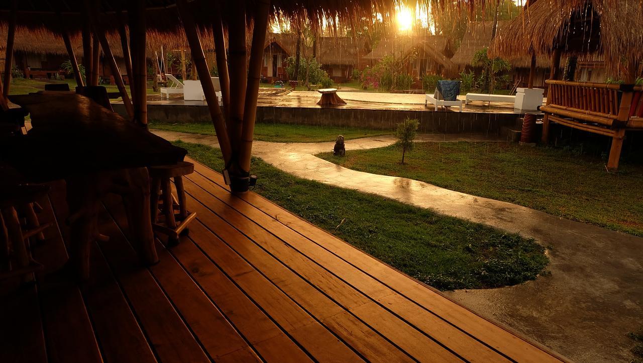 Beranda Ecolodge กิลิไอร์ ภายนอก รูปภาพ