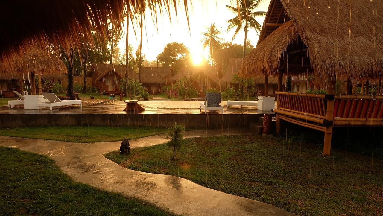 Beranda Ecolodge กิลิไอร์ ภายนอก รูปภาพ