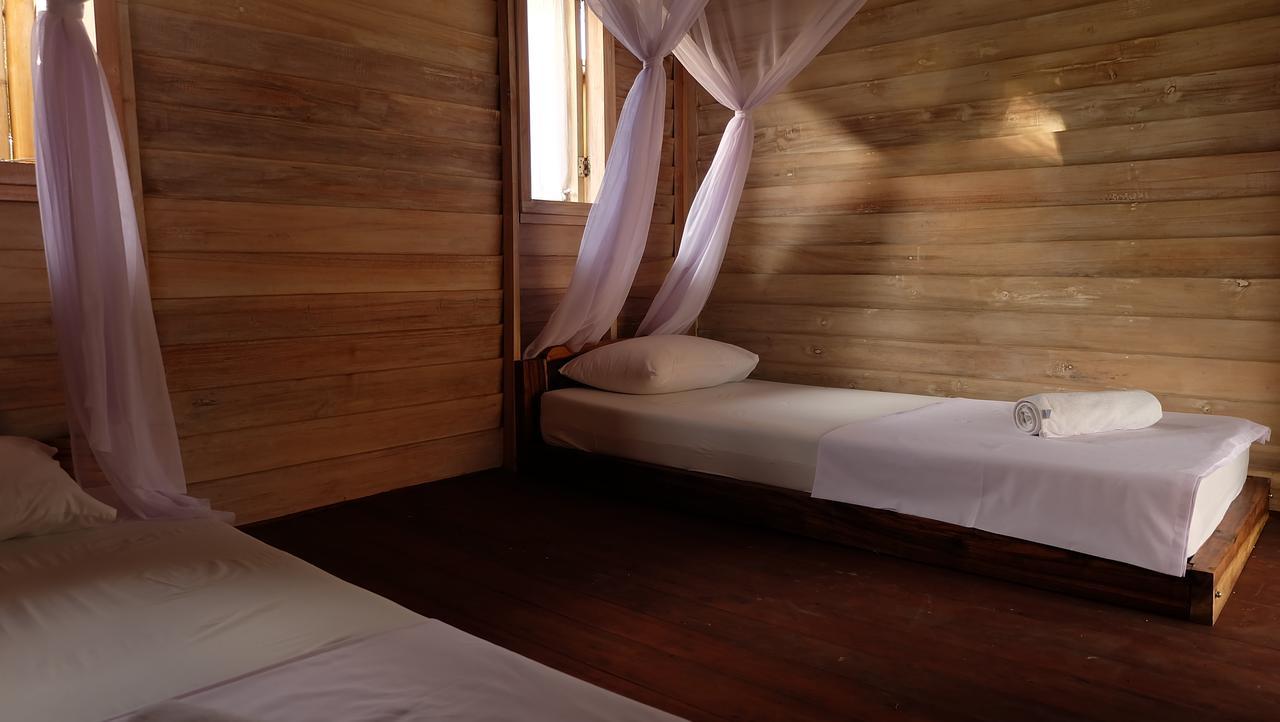 Beranda Ecolodge กิลิไอร์ ภายนอก รูปภาพ