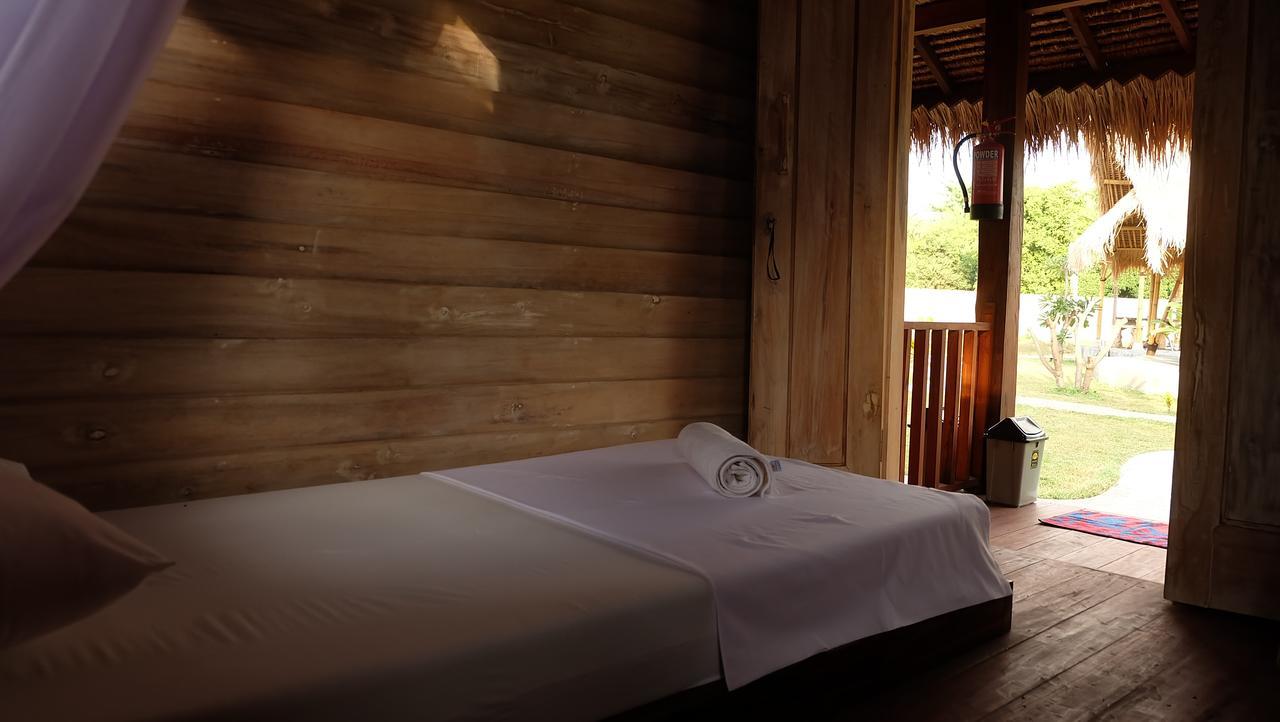 Beranda Ecolodge กิลิไอร์ ภายนอก รูปภาพ